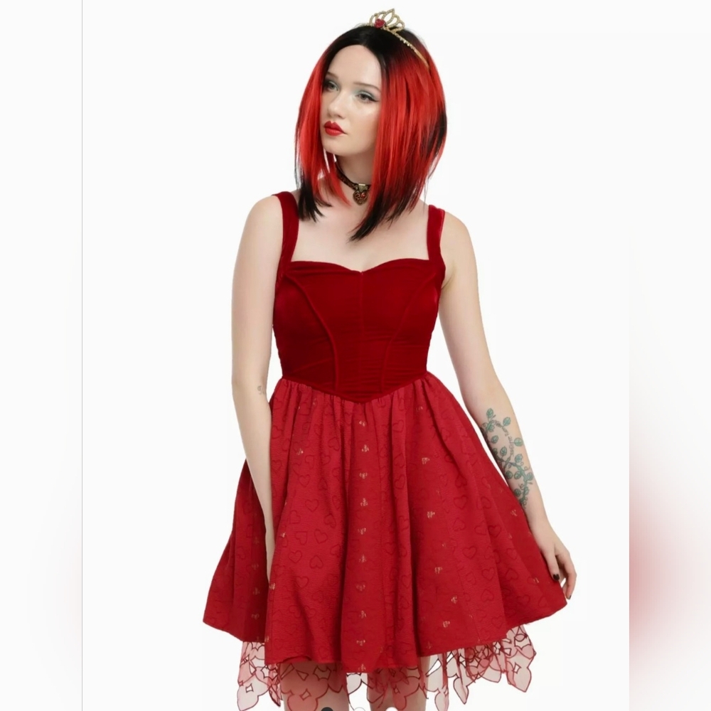 NWT Alice Red Queen Through The Looking Glass Dress Size 16